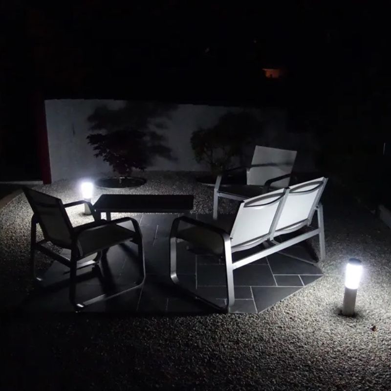 Lampione solare LED da giardino – immagine 6